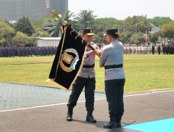 Simbol Estafet Kepemimpinan, Pataka “Bhayangkara Satya Abhiyukta” Diserahkan kepada Irjen Pol Dekananto