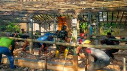 Hari Ketiga TMMD ke-130 Kodim Ngawi, Rehab RTLH Rumah Pak Suwoto Masuki Tahap Perakitan Kayu